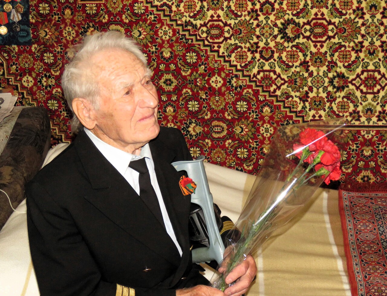 С 80-летием Победы