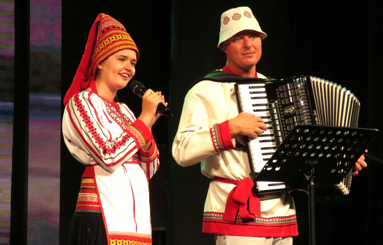 Шумбрат, фестиваль!