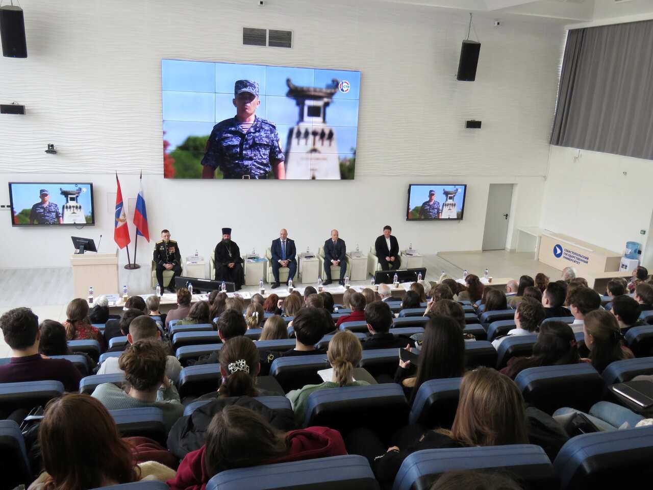 Сохраняем русское