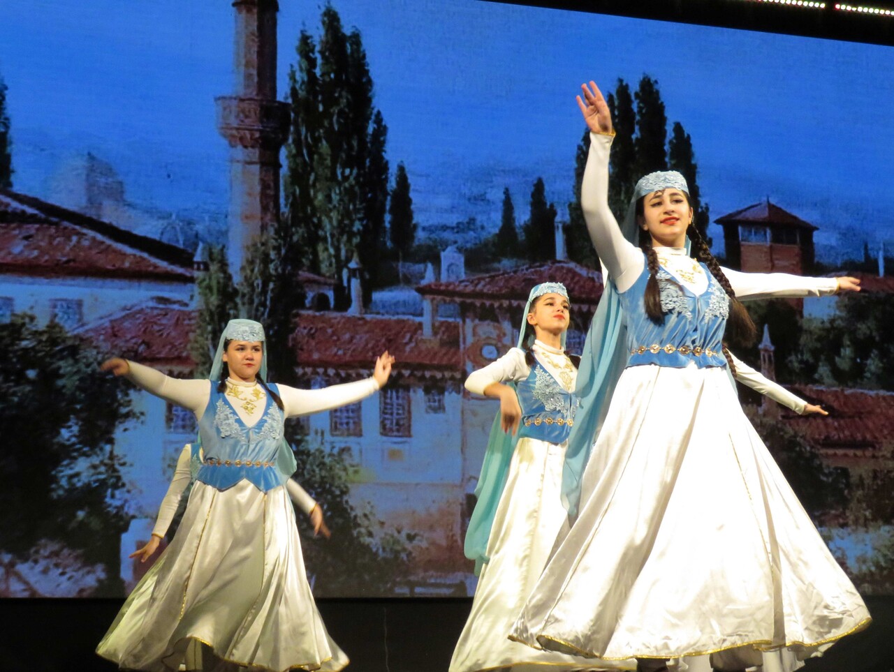 Байрам олсун! Байрам олсун!