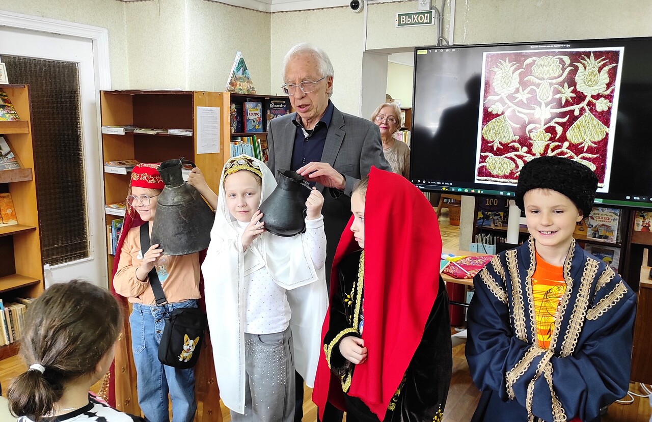 От «Фидана» до сарафана От «Фидана» до сарафана