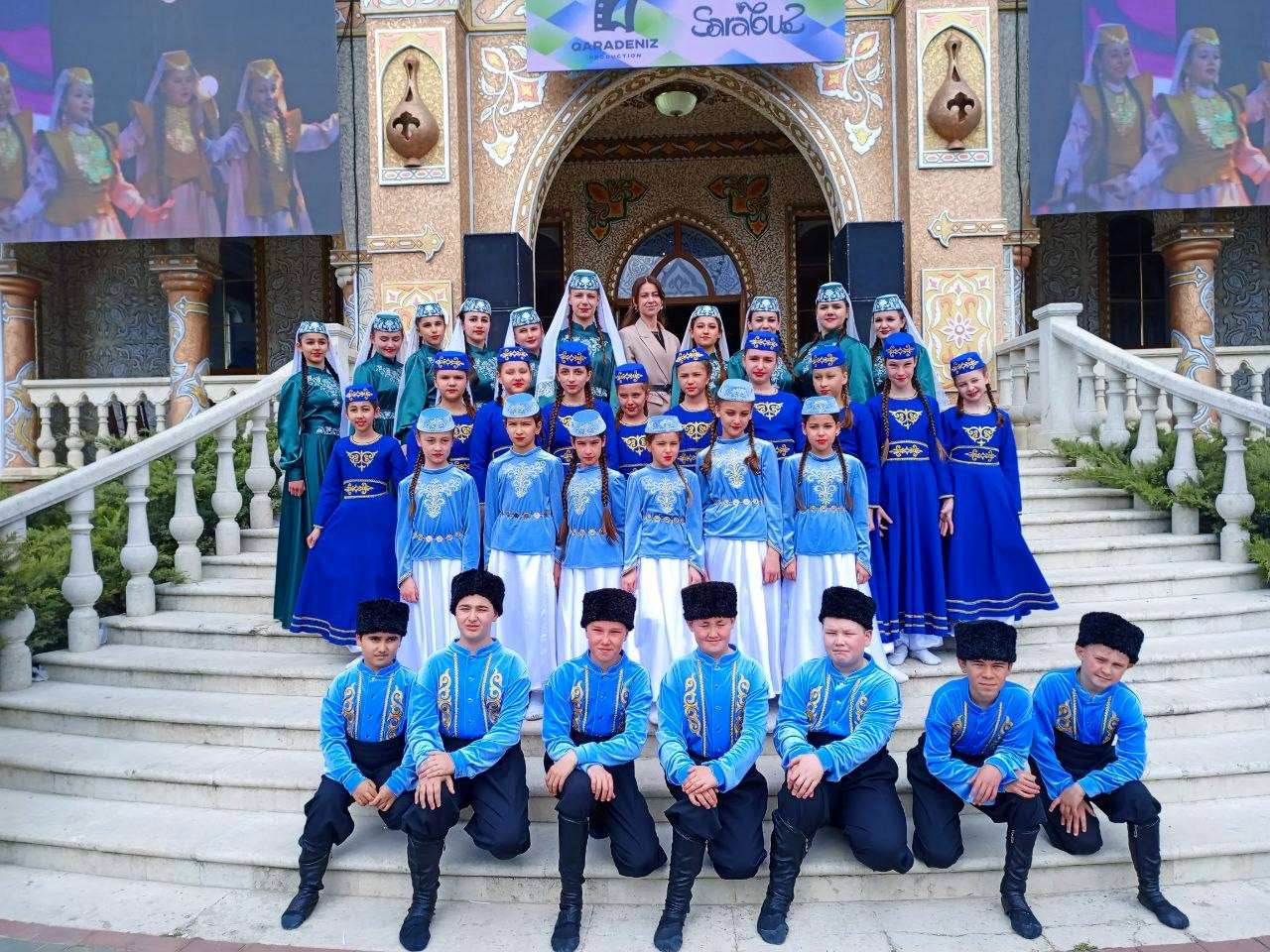 «Акмесджит базар» встречает гостей